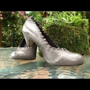 Madden girl shoes  gray ruffle heels size 7 1/2
